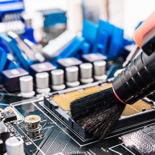 Expert hardware în prevenirea computerelor desktop